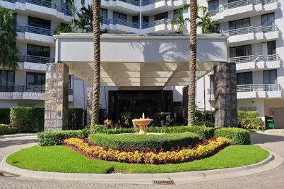 3300 NE 191st St #1510, Aventura, FL 33180 - Photo 1