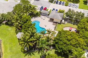 7782 Paddock Pl, Davie, FL 33328 - Photo 26