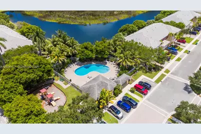 7782 Paddock Pl, Davie, FL 33328 - Photo 26