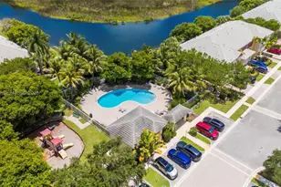7782 Paddock Pl, Davie, FL 33328 - Photo 26
