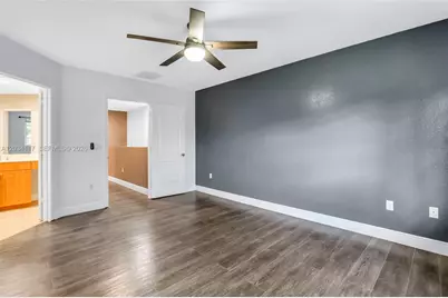 7782 Paddock Pl, Davie, FL 33328 - Photo 10