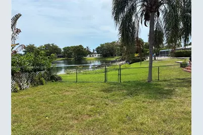 18715 NE 18th Ave, Miami, FL 33179 - Photo 6