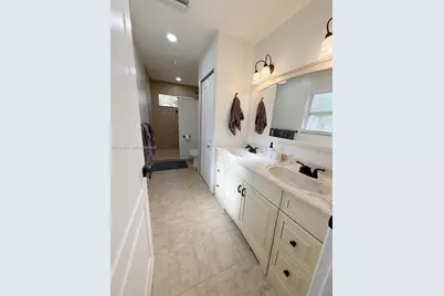 631 NE Gold Dust Road, Other City - In The State Of Florida, FL 32008 - Photo 16