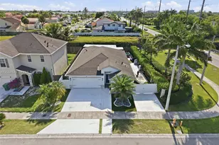 24800 SW 122nd Pl, Homestead, FL 33032 - Photo 8