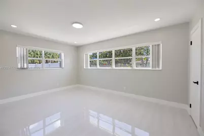 1221 SE 10th St, Deerfield Beach, FL 33441 - Photo 20