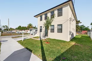 10315 SW 176th St, Miami, FL 33157 - Photo 2