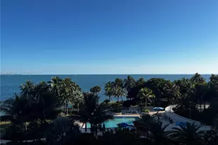3 Grove Isle Dr, Miami, FL 33133 - Photo 32