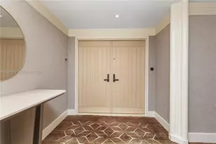 3 Grove Isle Dr, Miami, FL 33133 - Photo 38