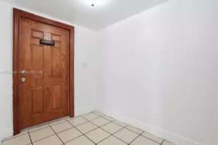1389 NW 31st Ave, Miami, FL 33125 - Photo 2