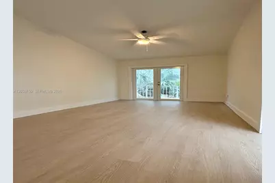 136 Marina Ave #East, Key Largo, FL 33037 - Photo 2