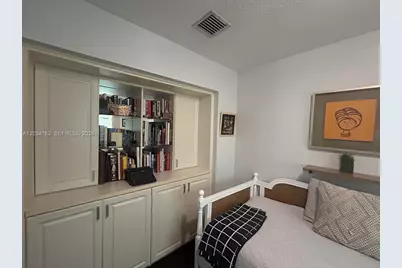 10900 NW 72nd St #., Doral, FL 33178 - Photo 22