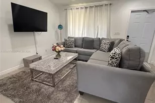 404 NW 2nd Ave, Hallandale Beach, FL 33009 - Photo 12