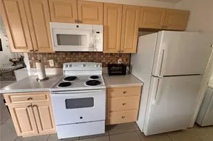 404 NW 2nd Ave, Hallandale Beach, FL 33009 - Photo 2