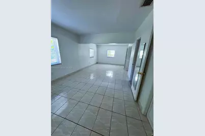 226 Fluvia Av, Coral Gables, FL 33134 - Photo 8