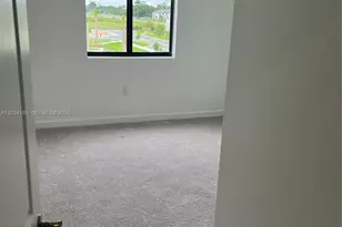 1540 NW 1st St, Florida City, FL 33034 - Photo 6