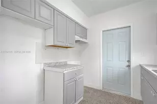 710 82nd St, Miami Beach, FL 33141 - Photo 4