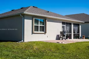 3290 Baravaldo Cir, Cape Coral, FL 33909 - Photo 12