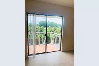 405 S Pine Island Rd #406D, Plantation, FL 33324 - Photo 4