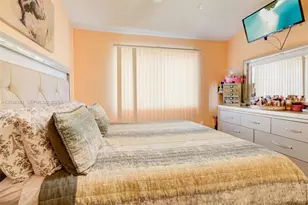 7661 NW 38th Ct, Sunrise, FL 33351 - Photo 22