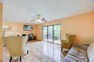7661 NW 38th Ct, Sunrise, FL 33351 - Photo 2
