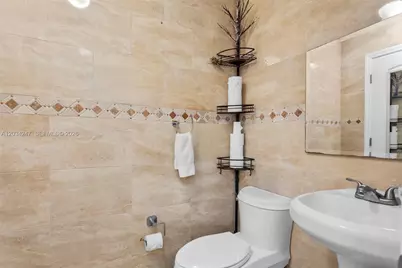 1820 James Ave #2F, Miami Beach, FL 33139 - Photo 10