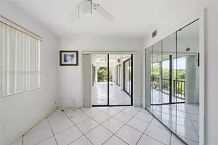 6010 S Falls Cir Dr, Lauderhill, FL 33319 - Photo 20