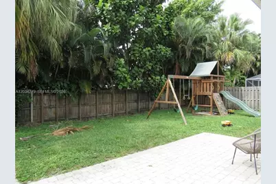 10255 Guatemala St, Cooper City, FL 33026 - Photo 24
