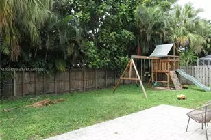 10255 Guatemala St, Cooper City, FL 33026 - Photo 24