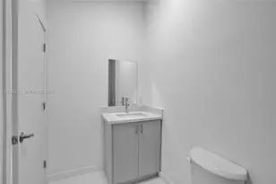1567 NW 1st St, Miami, FL 33125 - Photo 10