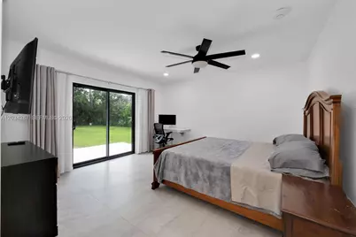 6860 SW 99th Ter, Pinecrest, FL 33156 - Photo 20