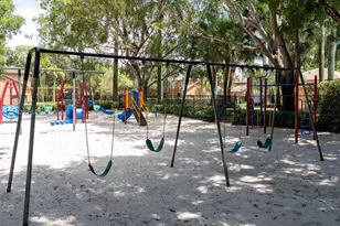 1611 Veracruz Ln, Weston, FL 33327 - Photo 26
