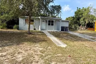 530 Mentone Rd, Lake Worth, FL 33462 - Photo 14