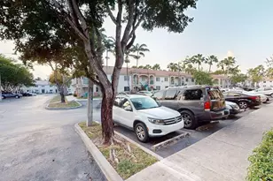 2921 SE 13th Rd, Homestead, FL 33035 - Photo 4
