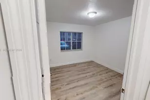 2921 SE 13th Rd, Homestead, FL 33035 - Photo 8