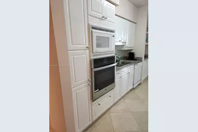 4779 Collins Ave #1804, Miami Beach, FL 33140 - Photo 18