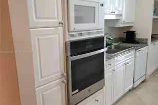 4779 Collins Ave, Miami Beach, FL 33140 - Photo 18