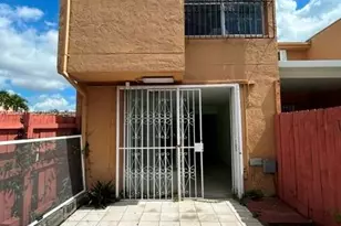 1174 W 40th St, Hialeah, FL 33012 - Photo 6