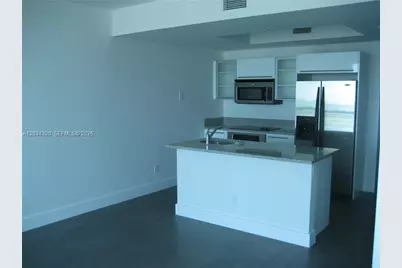 888 Biscayne Blvd #3310, Miami, FL 33132 - Photo 2