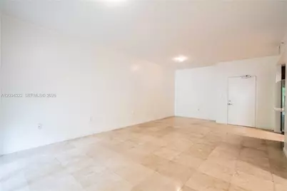 300 Majorca Ave #202, Coral Gables, FL 33134 - Photo 4