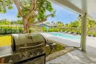 1754 SW 28th Terrace, Fort Lauderdale, FL 33312 - Photo 2