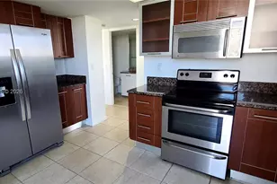 3300 NE 191st St, Aventura, FL 33180 - Photo 10