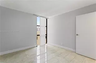 17021 N Bay Rd, Sunny Isles Beach, FL 33160 - Photo 28