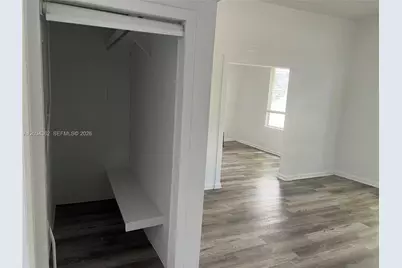 842 SW 12th Ave, Miami, FL 33130 - Photo 6