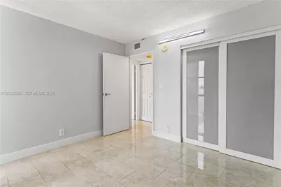 17021 N Bay Rd #429, Sunny Isles Beach, FL 33160 - Photo 28