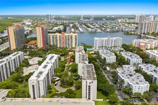 17021 N Bay Rd, Sunny Isles Beach, FL 33160 - Photo 40