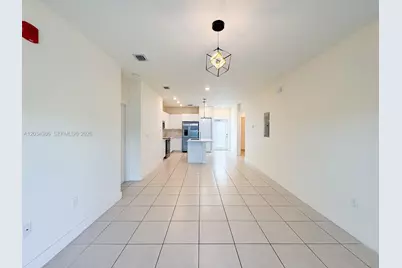8001 NW 41st St #205, Doral, FL 33166 - Photo 6
