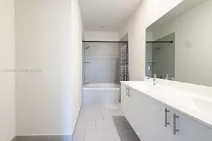 8001 NW 41st St, Doral, FL 33166 - Photo 8