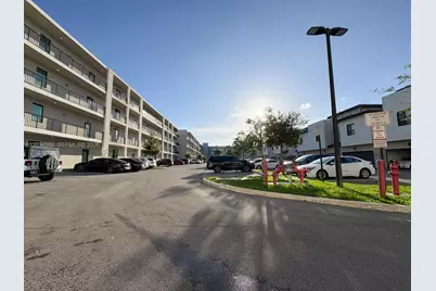 8001 NW 41st St #205, Doral, FL 33166 - Photo 18