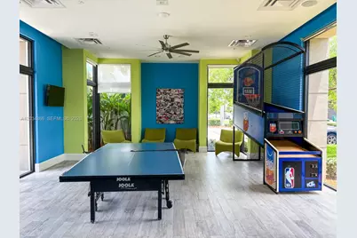 8001 NW 41st St #205, Doral, FL 33166 - Photo 24