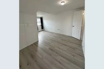 274 E 9th St #4, Hialeah, FL 33010 - Photo 8